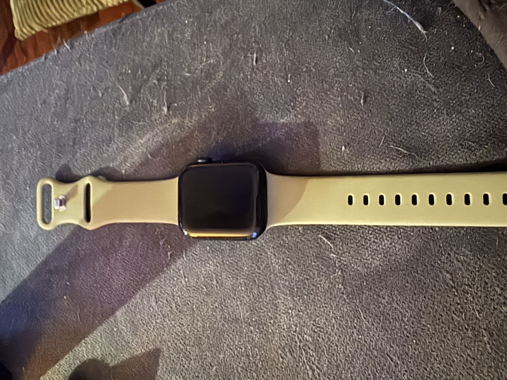 Apple Watch SE 2nd Gen W/ Cellular