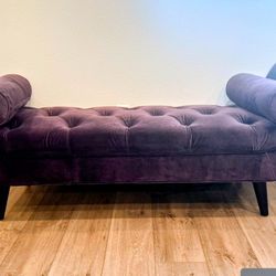Stylish Tufted Accent Bench/Lounge Chaise 