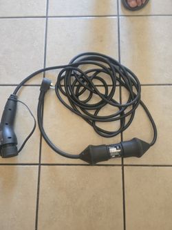 Volvo Polestar Ev charging    XC60 XC90 XC40  S60  S90 Charging cable 321 Nema 5-15