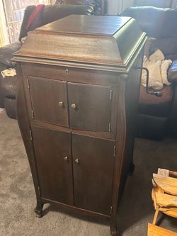 Vintage Victor Victrola Console Phonograph