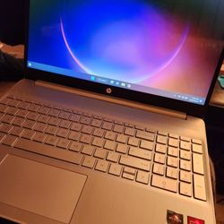 2021 HP 15 TOUCHSCREEN Windows 11