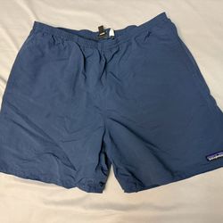 Patagonia Shorts Mens 5” inseam  Size XL