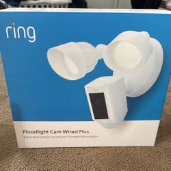 Unopened 2 New Ring Cameras With 1 Mount