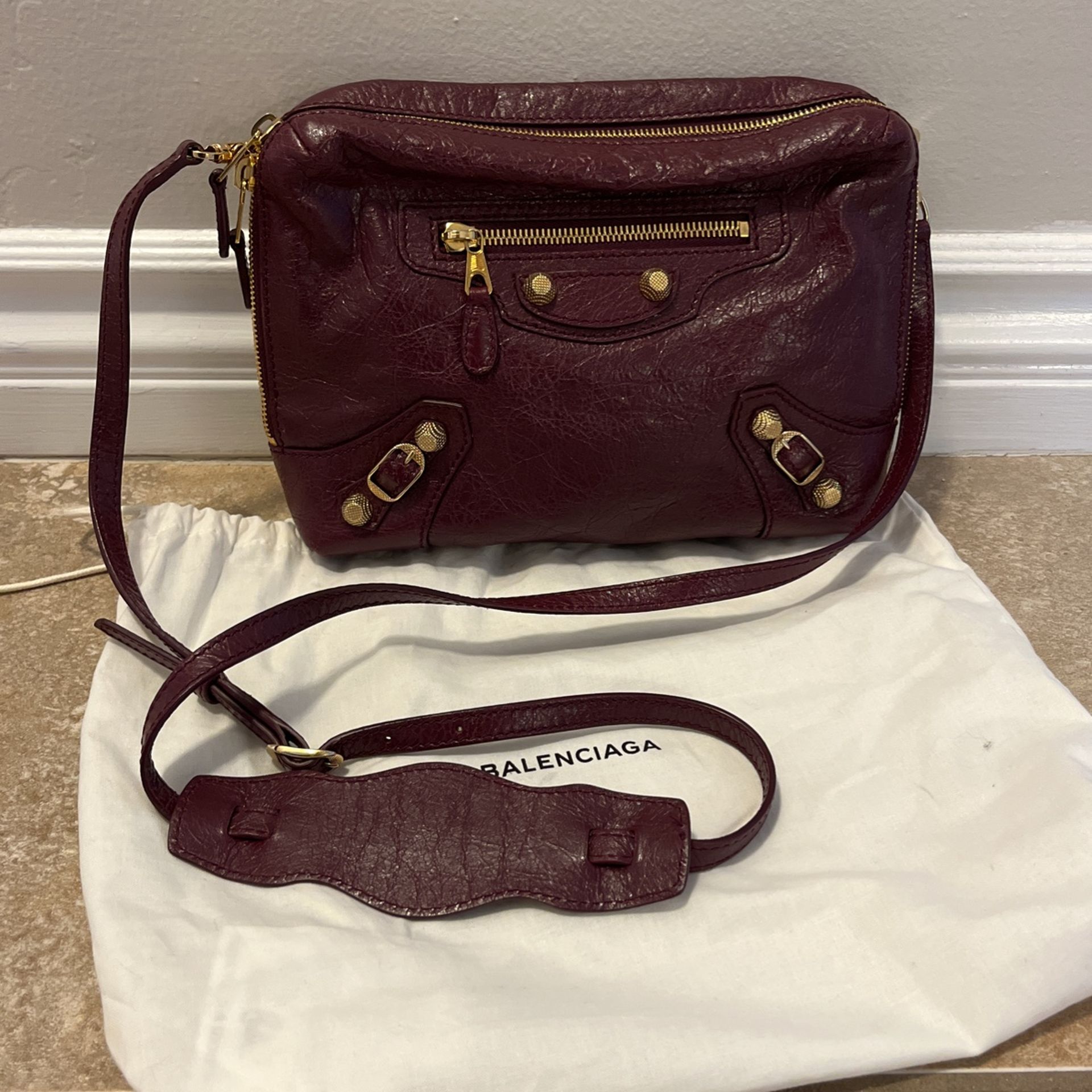 balenciaga classic reporter