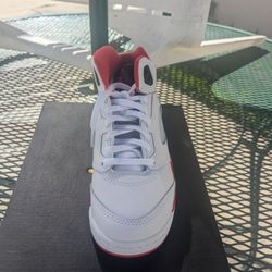 Jordan 5 Retro 2y