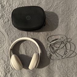 Beats Studio Pro 