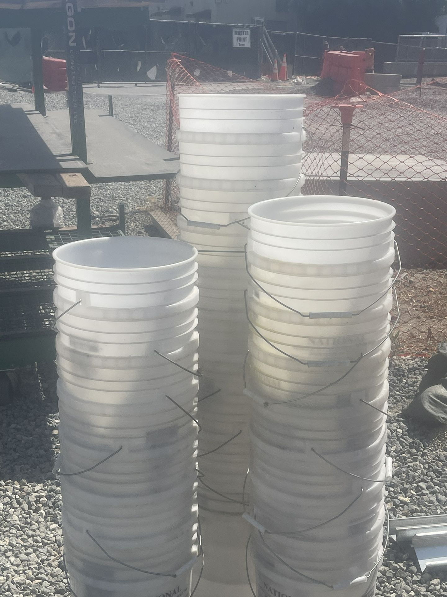 25 5 Gallon Buckets