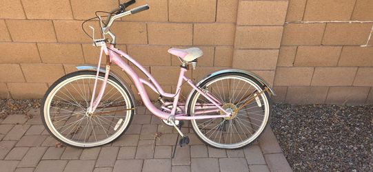 Pink Roxie Schwinn