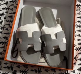 Hermes sandals