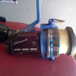 Shakespeare Fishing Reel 