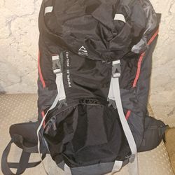 Alpine Design Maple 65+10 Backpack, Excellent Condition. A Must See