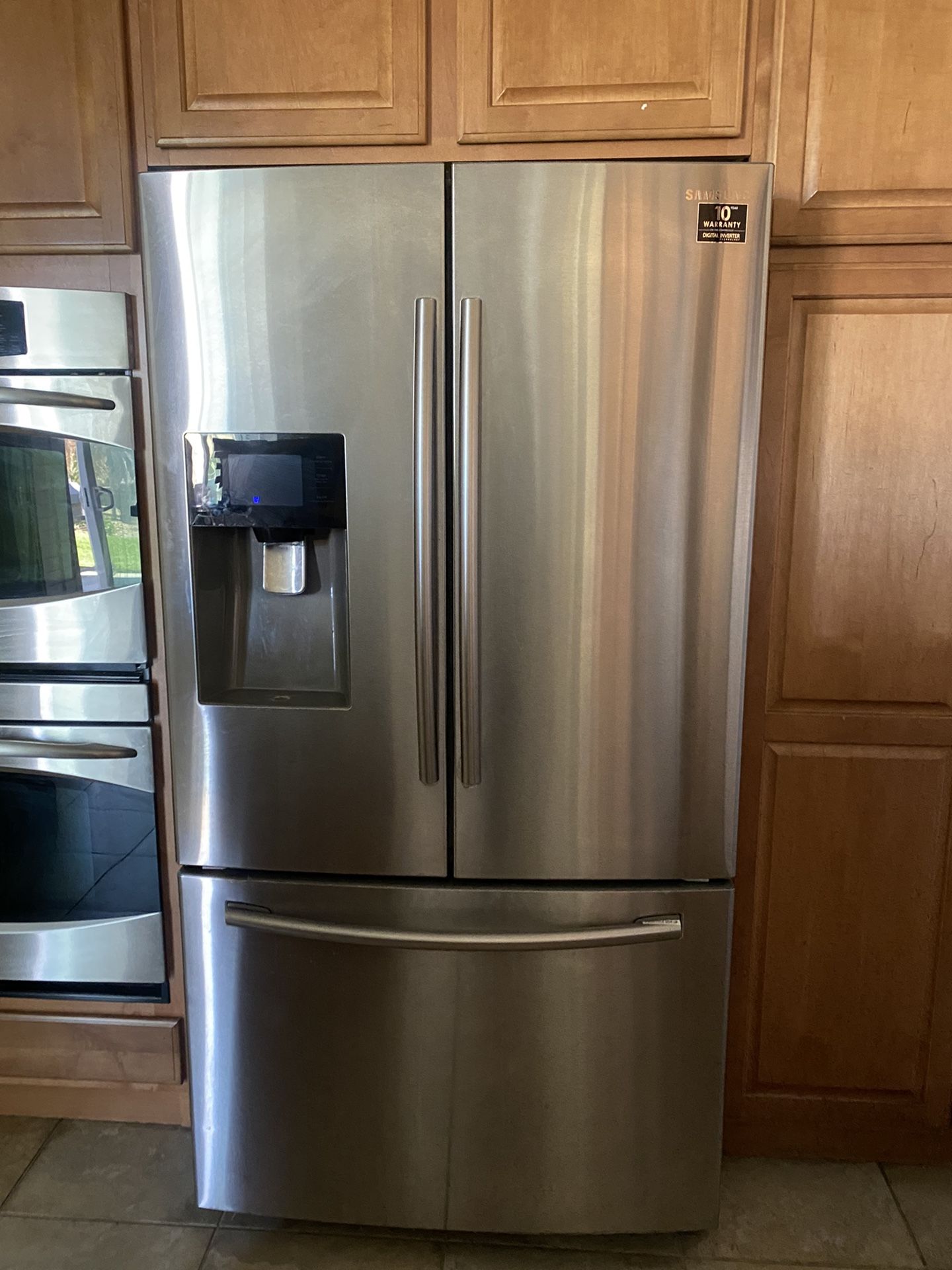 Samsung refrigerator 2 Years Old