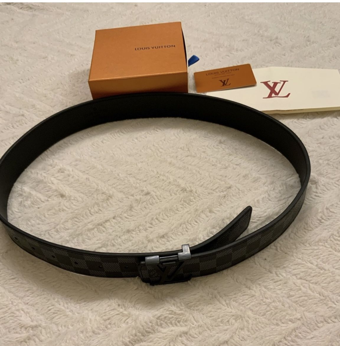 Lv Belt Brand New Never Been Worn (negotiable)