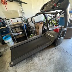 Heavyweight Commercial Treadmill 