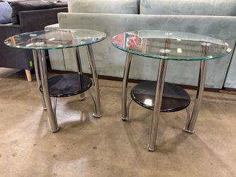 ASHLEY FURNITURE Dempsey Glass Top Chrome Accented Side Table (Set of 2)