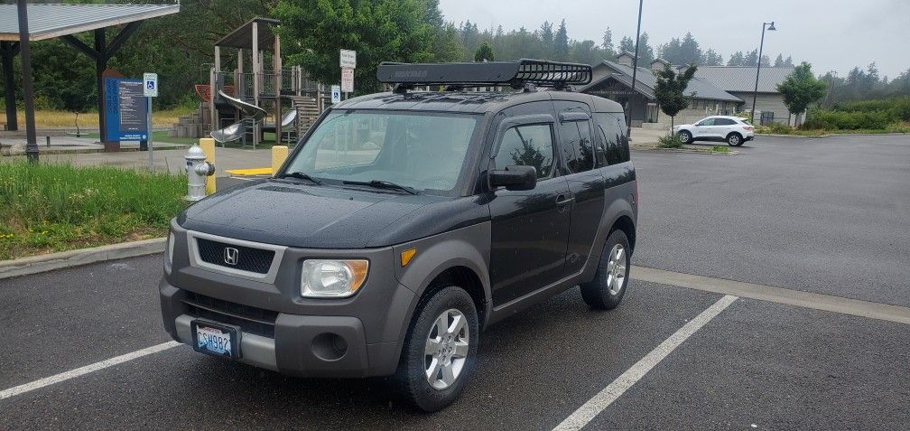 2004 Honda Element
