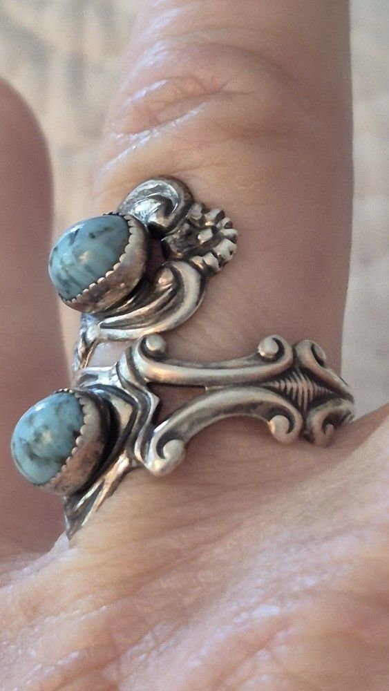 Vtg.Beau STERLING SILVER TURQUOISE BYPASS RING- SZ7-8