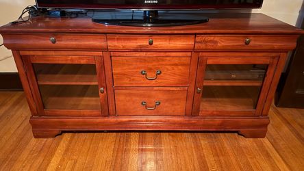 TV Console