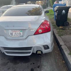 Vendo Este Carro Nissan Altima 2008 Motor Y Transmisión En Buenas Condiciones Tiene Placas Vencidas Ojo No Es Carro Nuevo Es Carro Usado 
