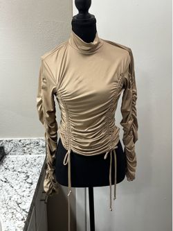 A different brands, either fashion nova and shine