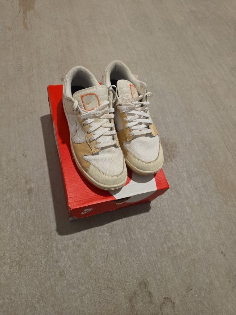 Nike Dunk Low