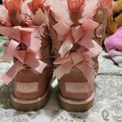 Botas Para Niña UGG 12