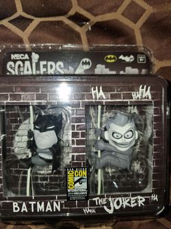 BATMAN AND THE JOKER 2014 COMIC CON EXCLUSIVE