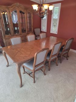 Dining table and china cabinet set
