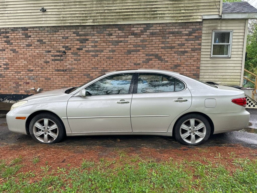 2005 Lexus