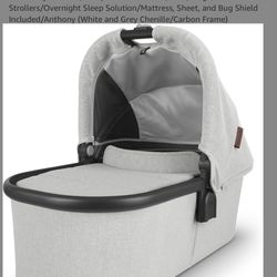 Uppababy Infant Car seat And bassinett 