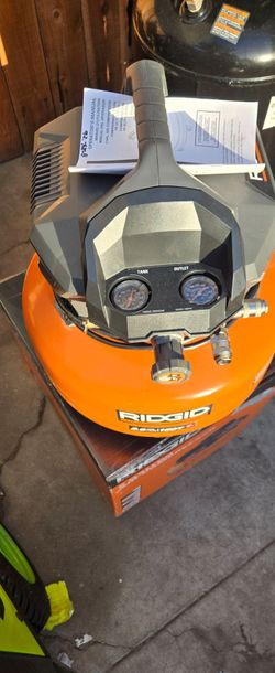 RIDGID 6 Gallon Air Compressor