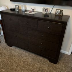 Dresser. Not Sold Error On Website