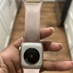 Apple Watch SE