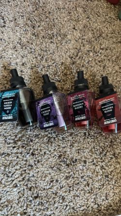 🎃 4 Halloween Bath & Body Works Wallflowers