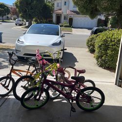 6 Bicycles For Sale For $200