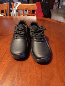 Falcon ll Black 8.5 Wide