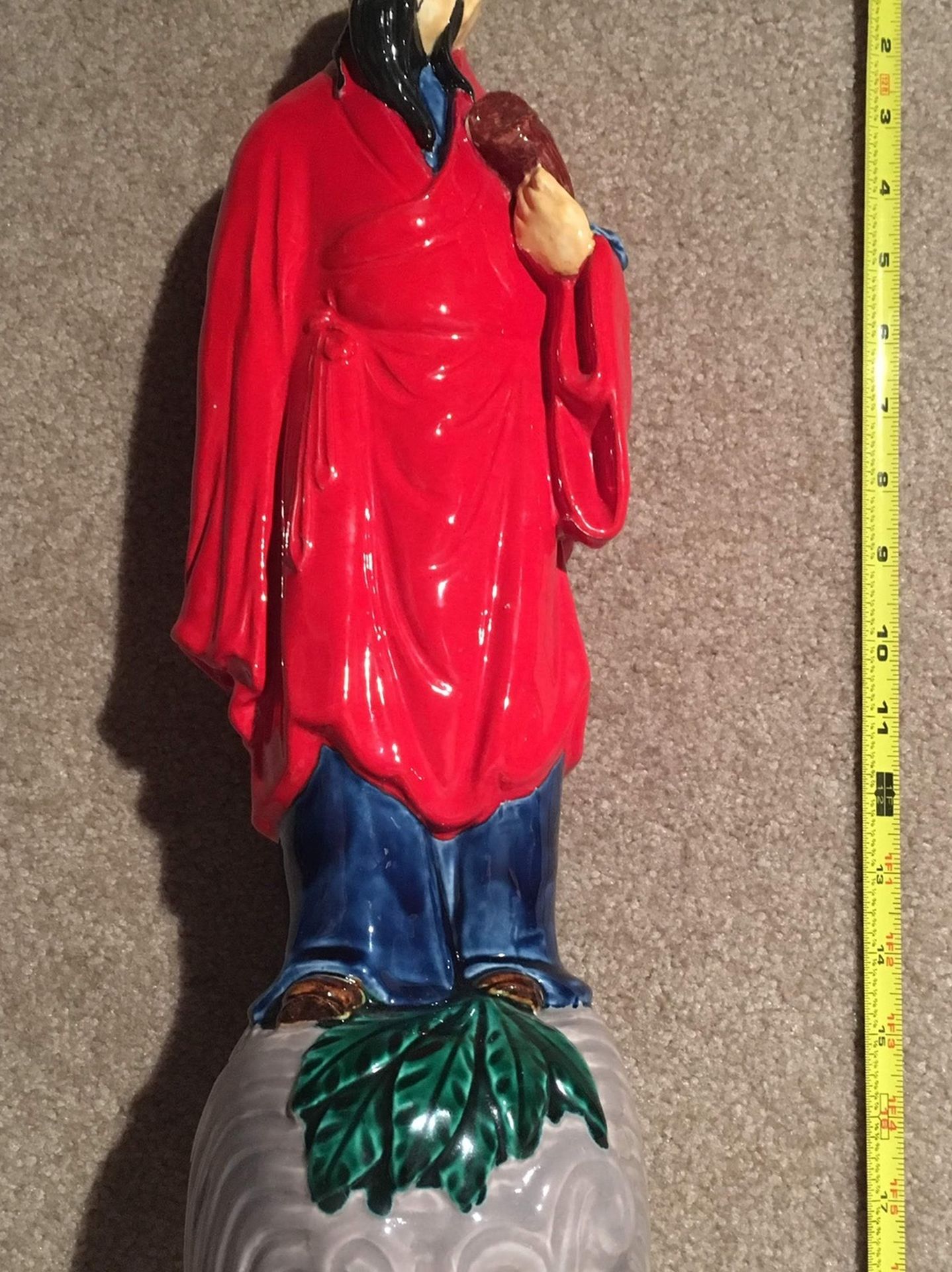 Chinese porcelain statue