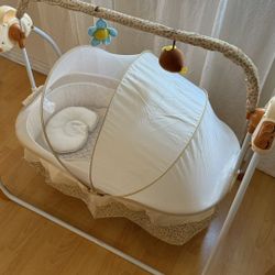 Baby Crib 