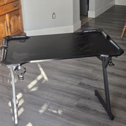 Selling Old Desktop (Excellent Condition)