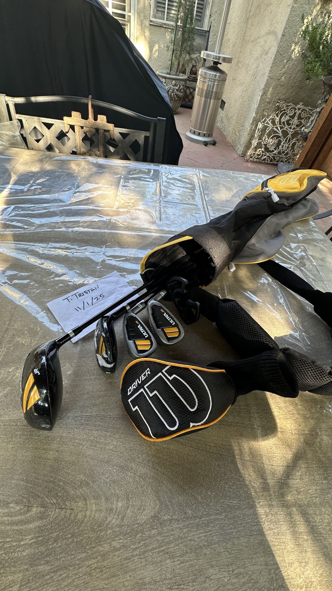 Wilson Ultra Jr Golf Starter Set