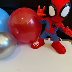 Spidey And His Amazing Friends, Spidey Interactive Toy 12 Inch Tall, 20 Phrases And Sounds, 2 Songs 