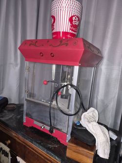 Popcorn machine