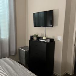 Black oak (espresso) 4 Drawer Dresser 