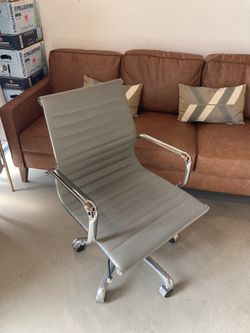 Mid-Century Modern Chair