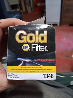 Chrysler town country 2007-2010 oil filter napa gold