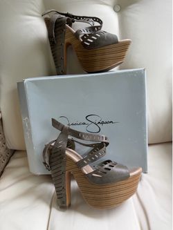 JESSICA SIMPSON  SANDALS 10 Women’s