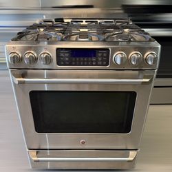 GE DUAL FUEL STOVE 30”