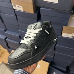 Black LV Trainer