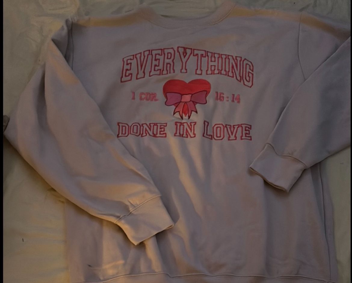 Love & Faith Sweatshirt Tan XL