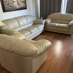 Natuzzi Leather Sofa Set For Sale